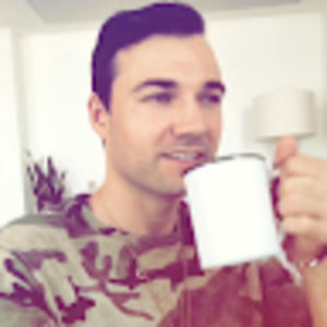 Meet your Posher, Carson